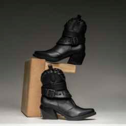 BOTA TULIP 40